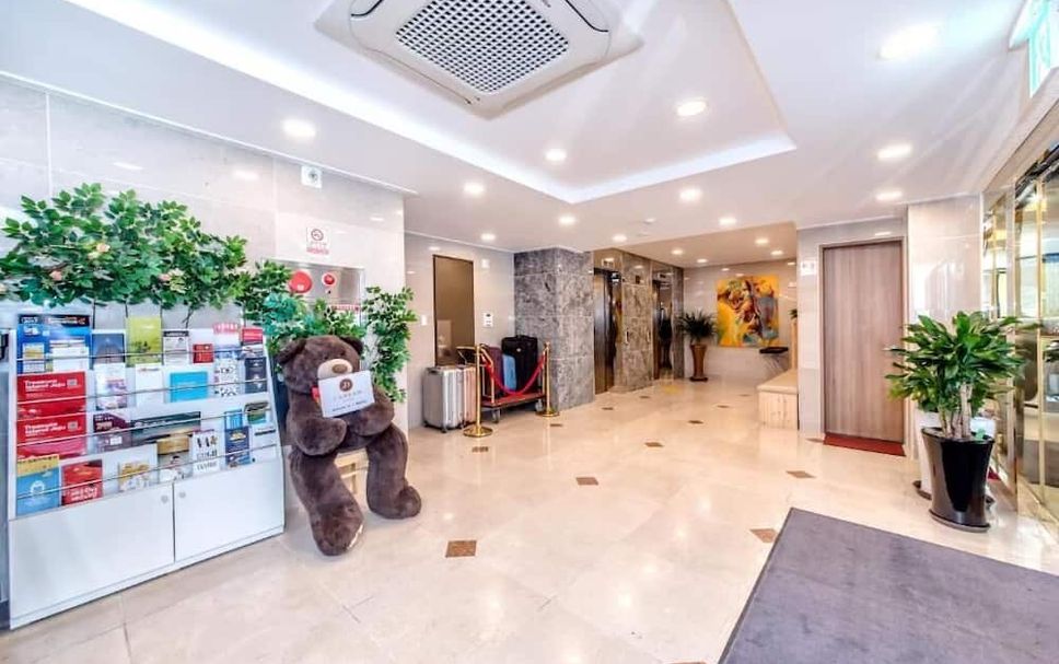 Lobby Photo