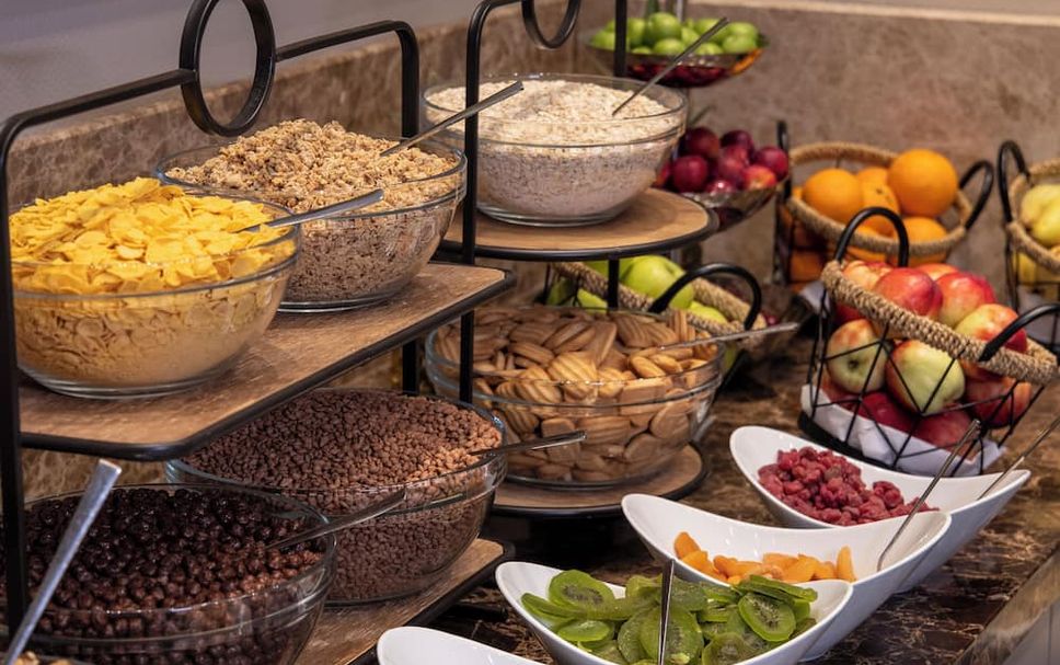 Buffet Photo