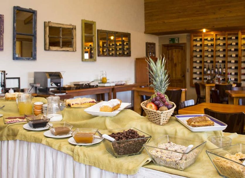 Buffet Photo