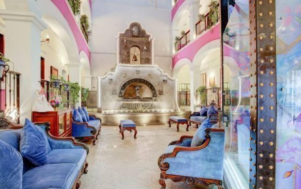 Lobby Photo