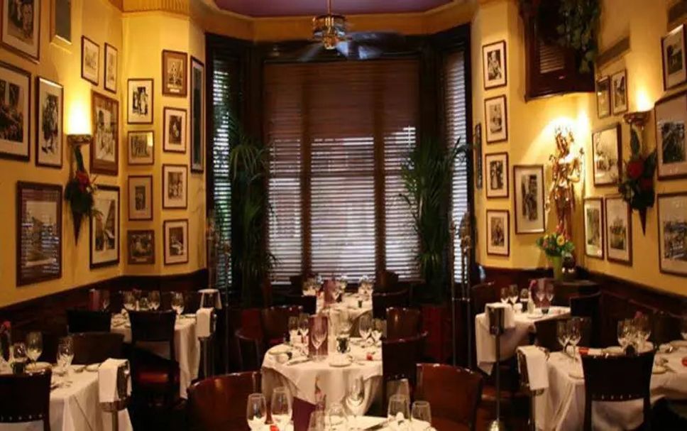 Restaurant Photo