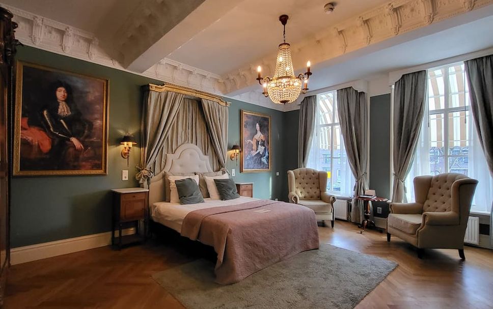 Bedroom Photo
