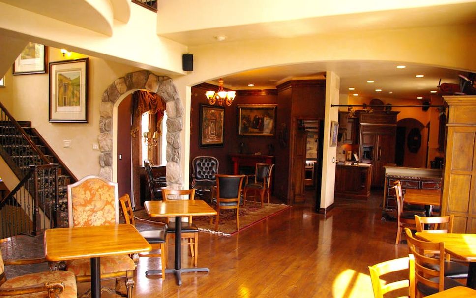 Bar Photo