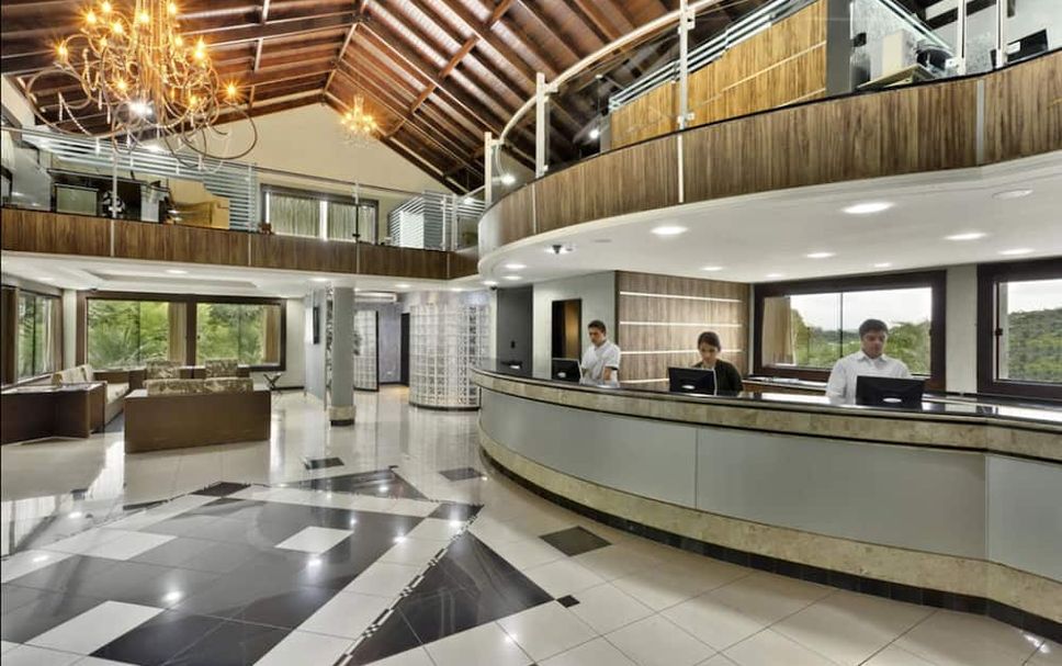 Front desk Photo