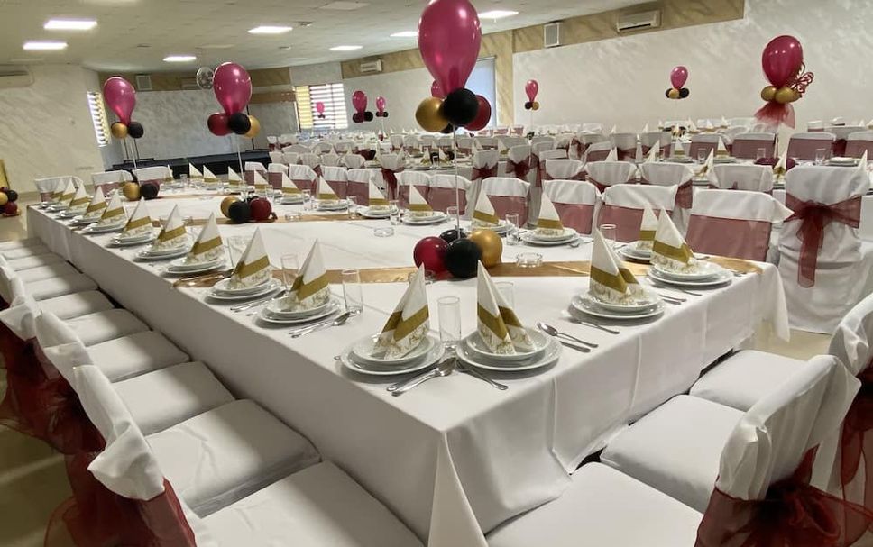 Banquet hall Photo