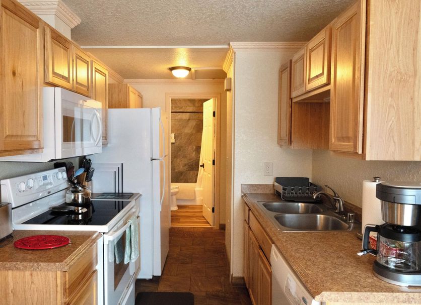 Kitchen Photo