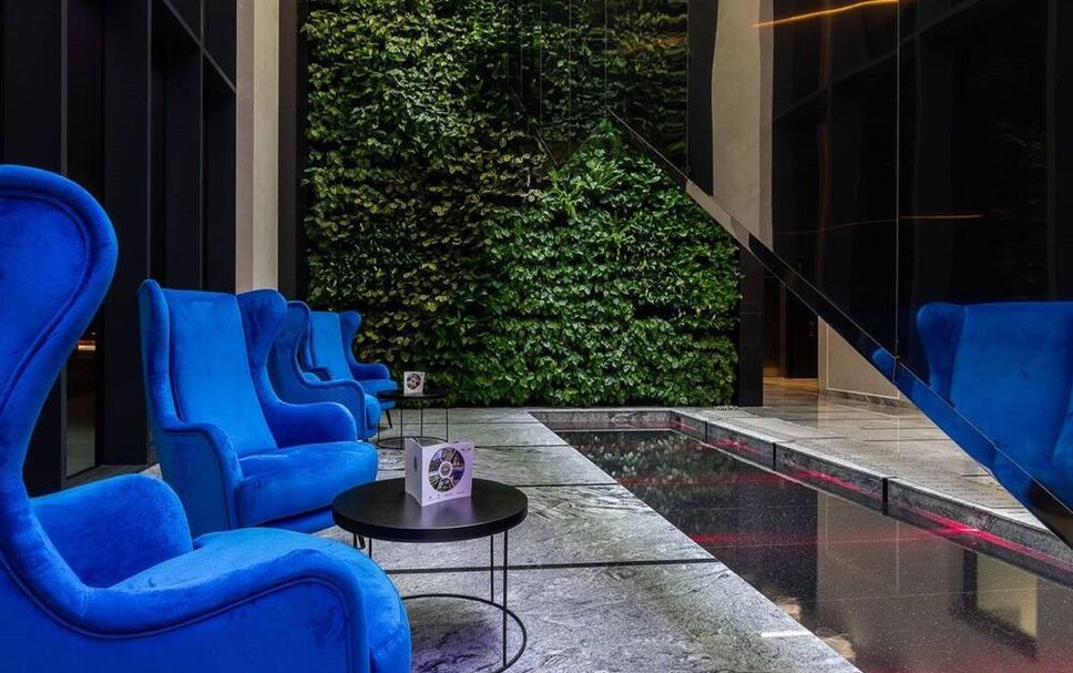 Lounge Photo
