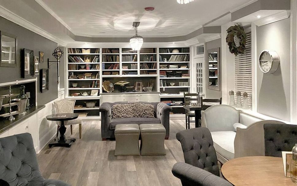 Lounge Photo