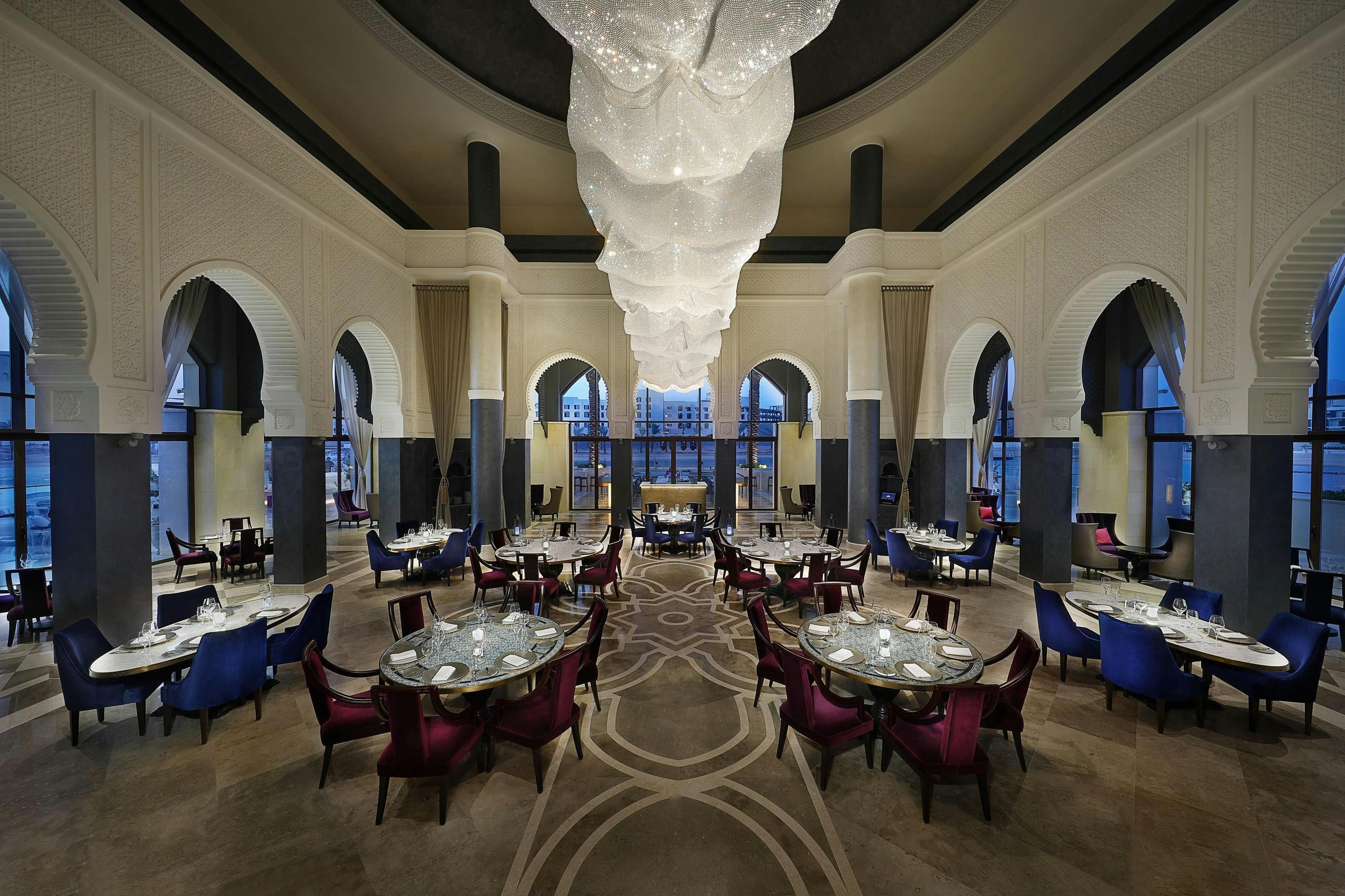 Banquet hall
