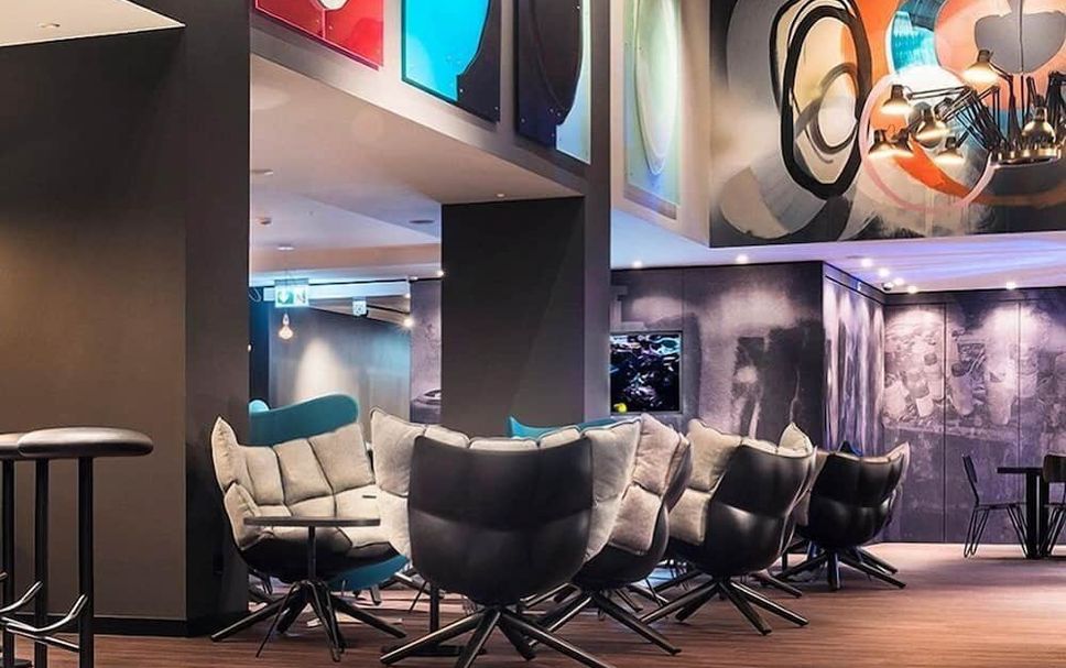 Lounge Photo