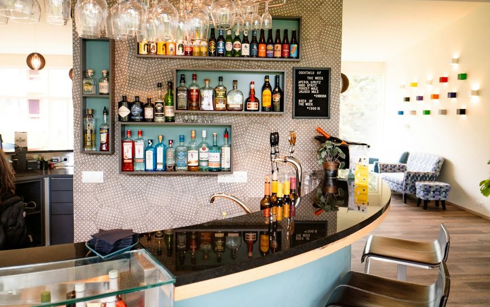 Bar Photo