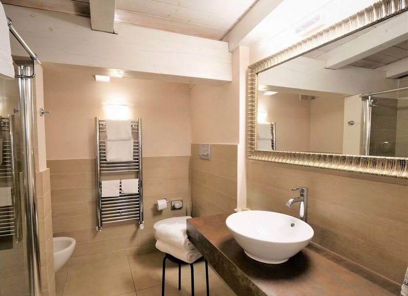 Bathroom Photo