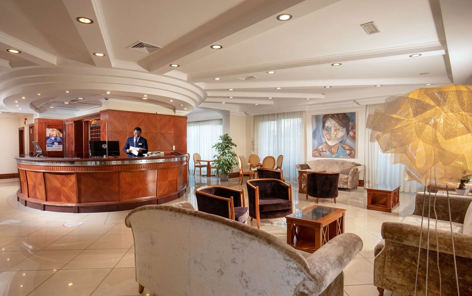 Front desk Photo