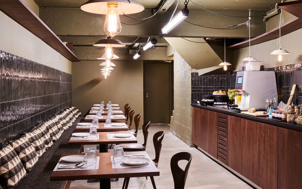 Restaurant Photo