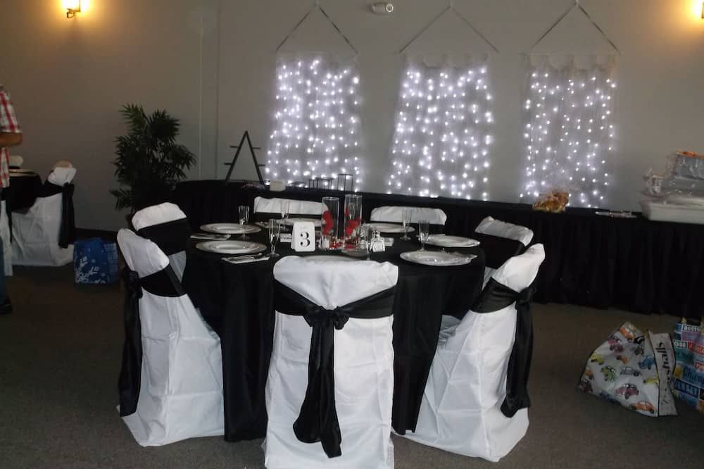Banquet hall