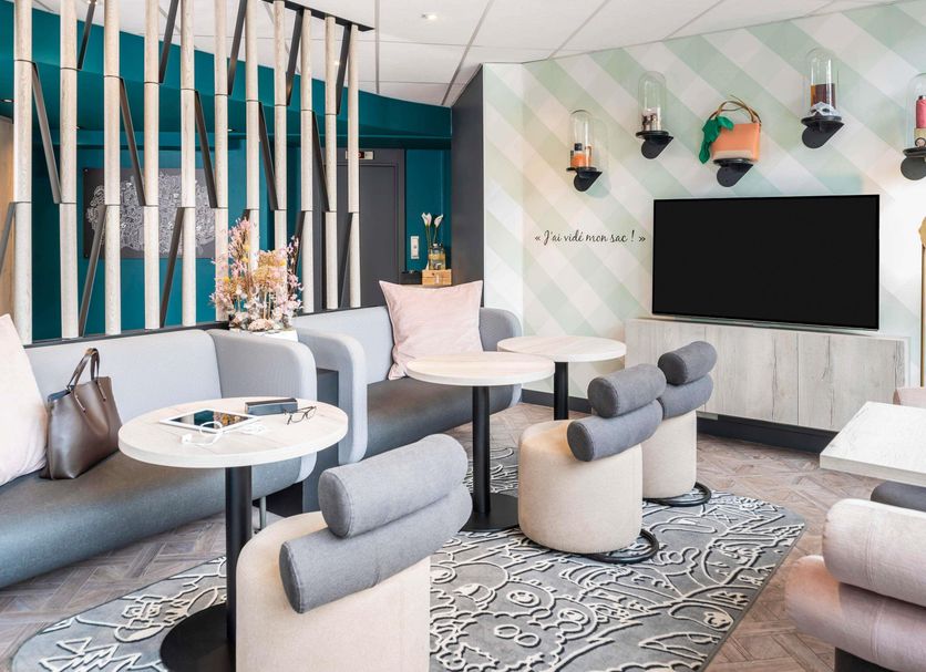 Lounge Photo