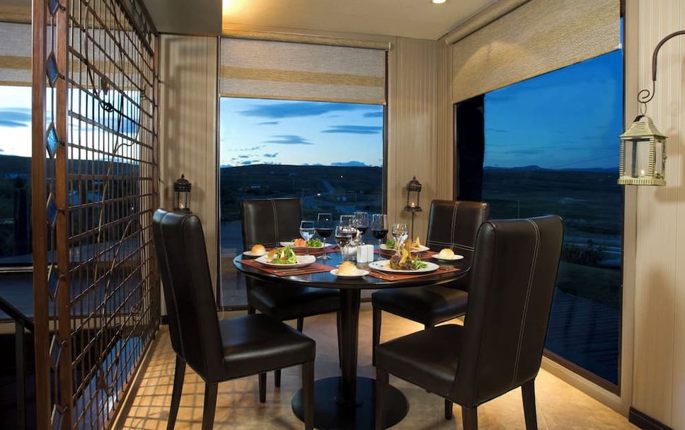 Dining room Photo