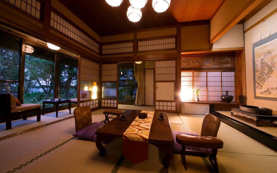Dining room Photo