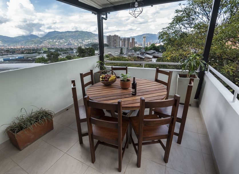 Balcony Photo