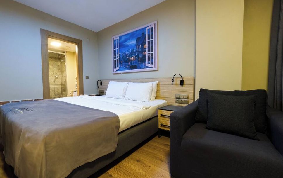 Bedroom Photo