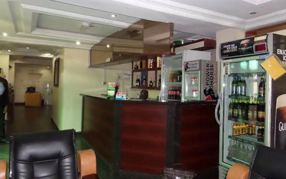 Bar Photo