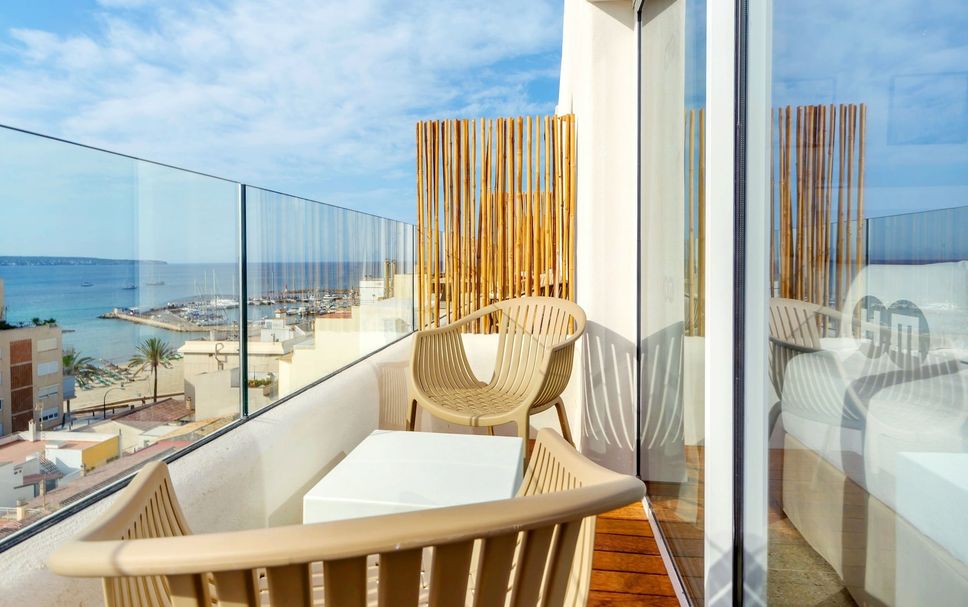 Balcony Photo