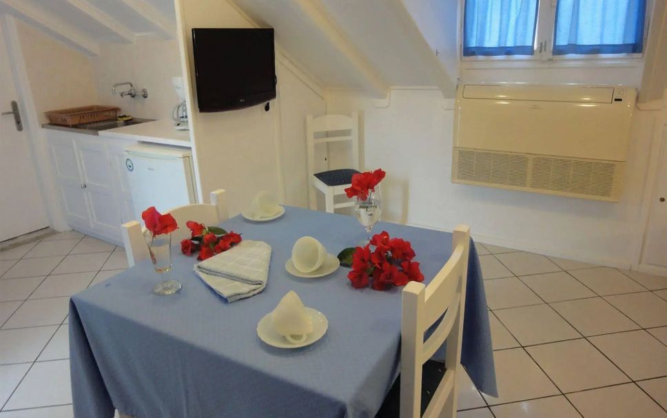 Dining room Photo