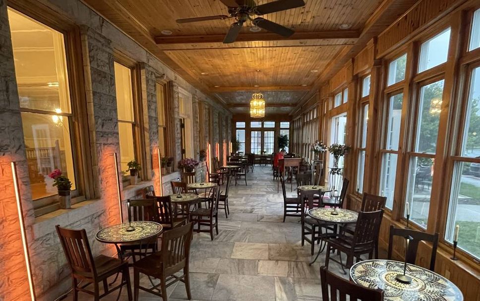 Restaurant Photo