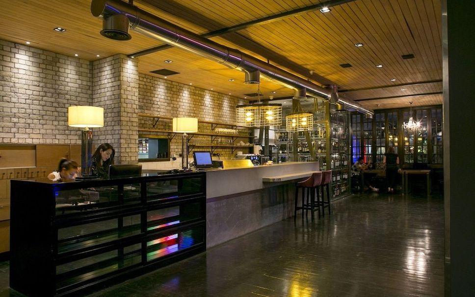 Bar Photo