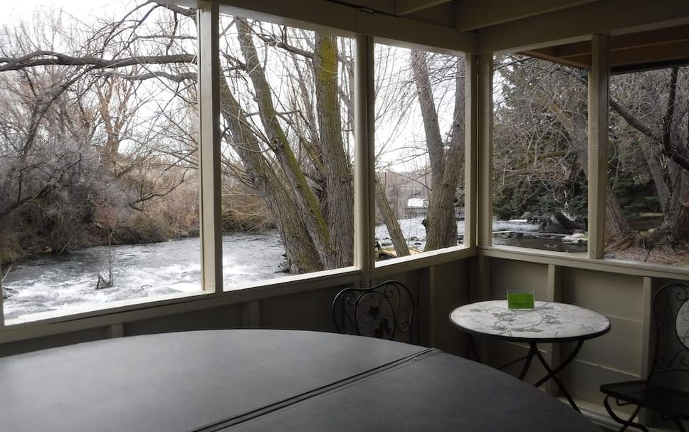 Dining room Photo
