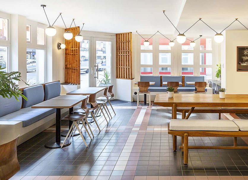 Restaurant Photo