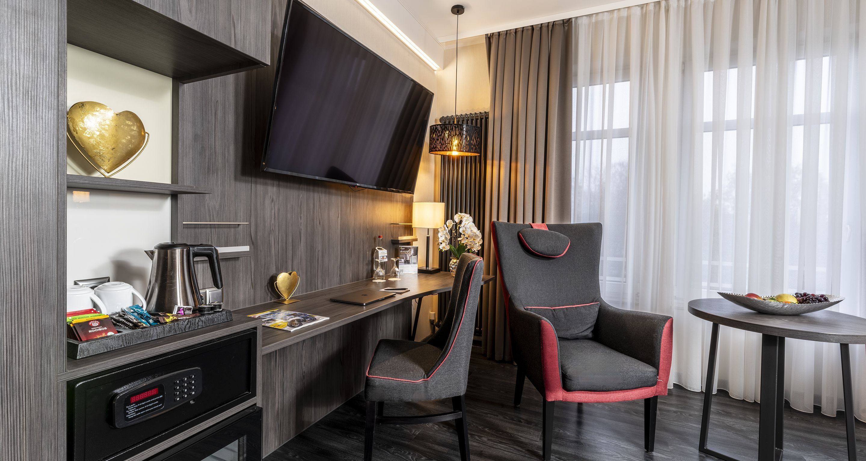 Room amenity