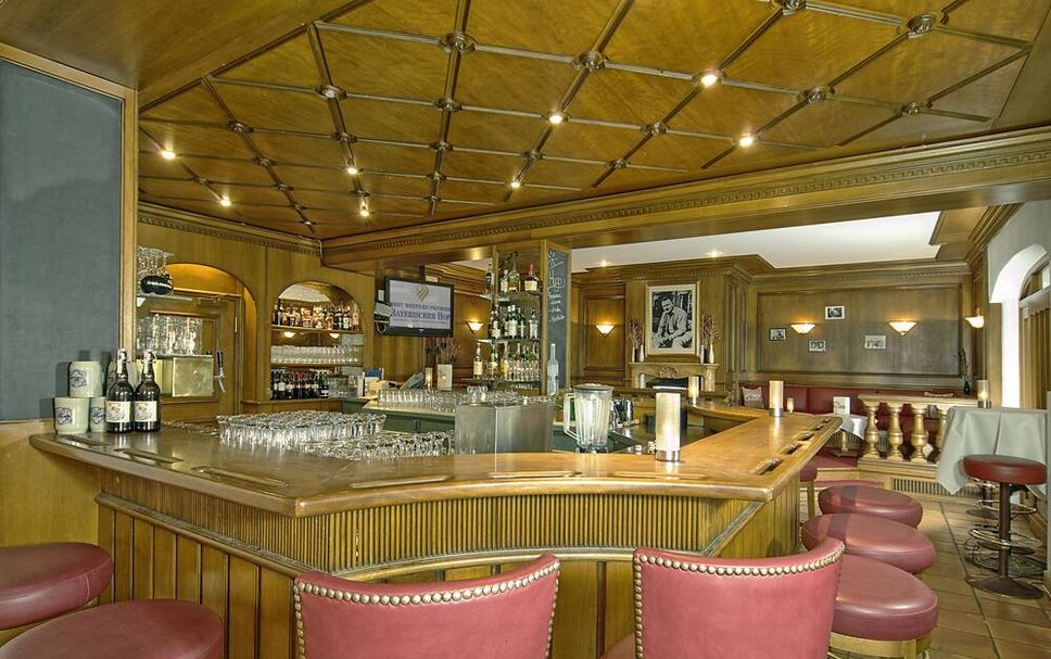 Bar Photo