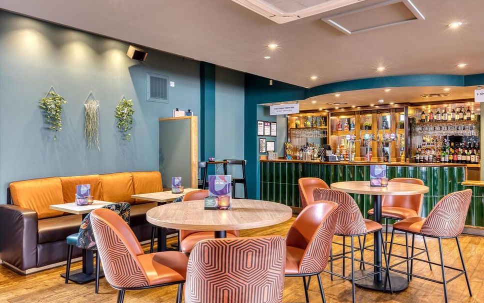 Restaurant Photo