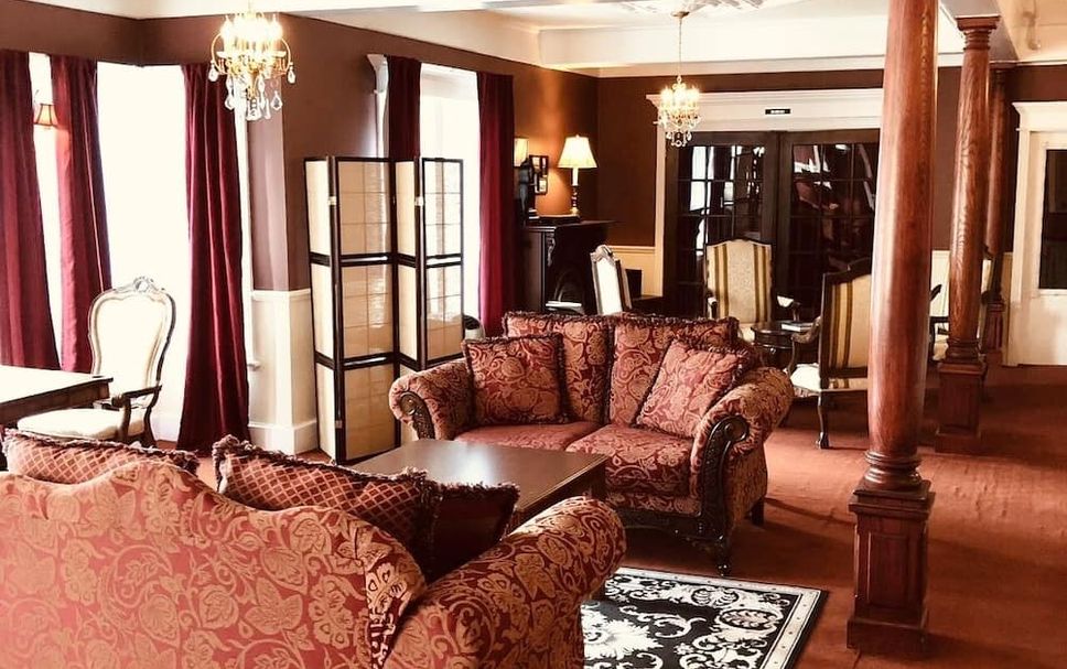 Lounge Photo