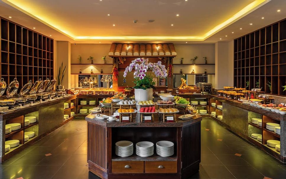 Buffet Photo