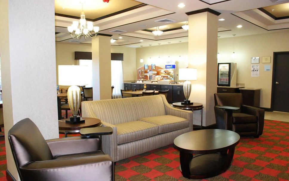 Lounge Photo