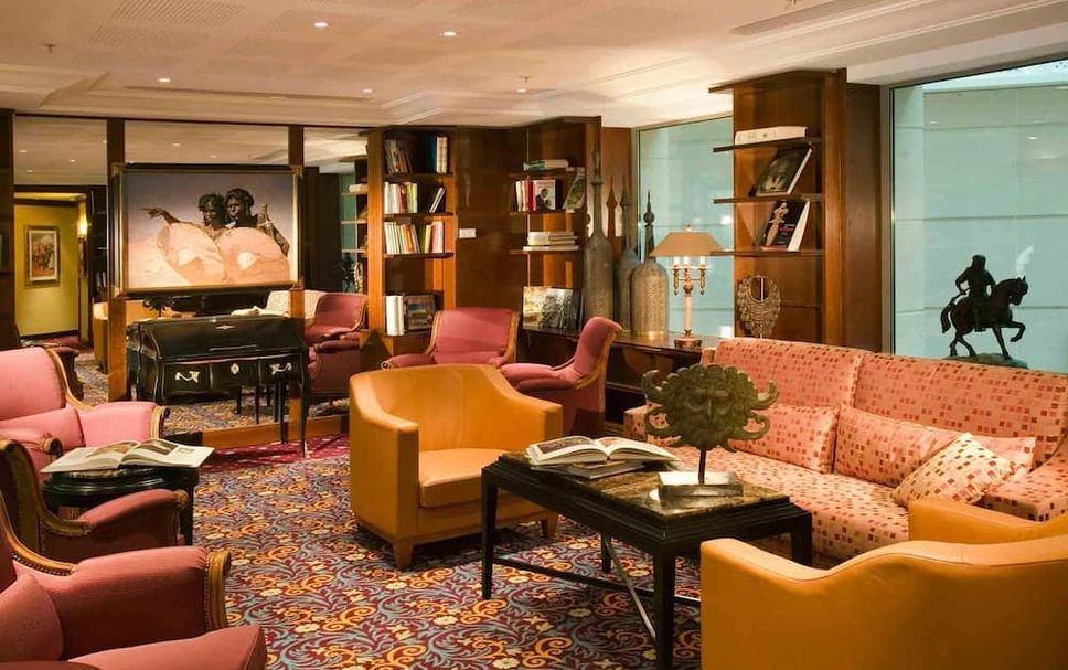 Lounge Photo