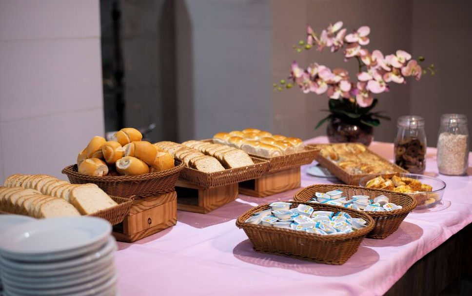 Buffet Photo