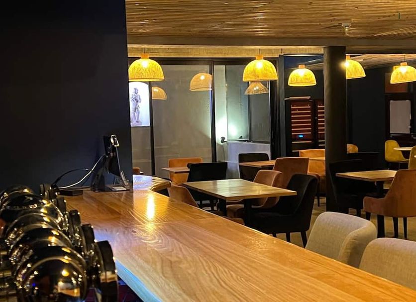 Bar Photo