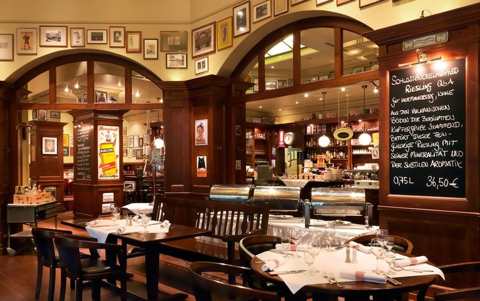 Restaurant Photo