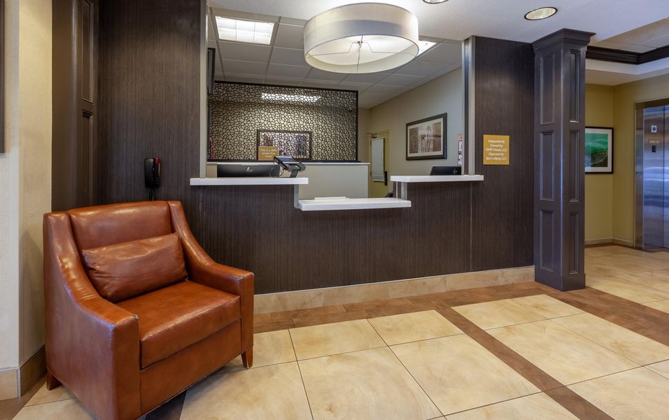 Front desk Photo