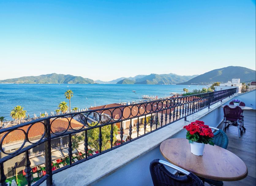 Balcony Photo