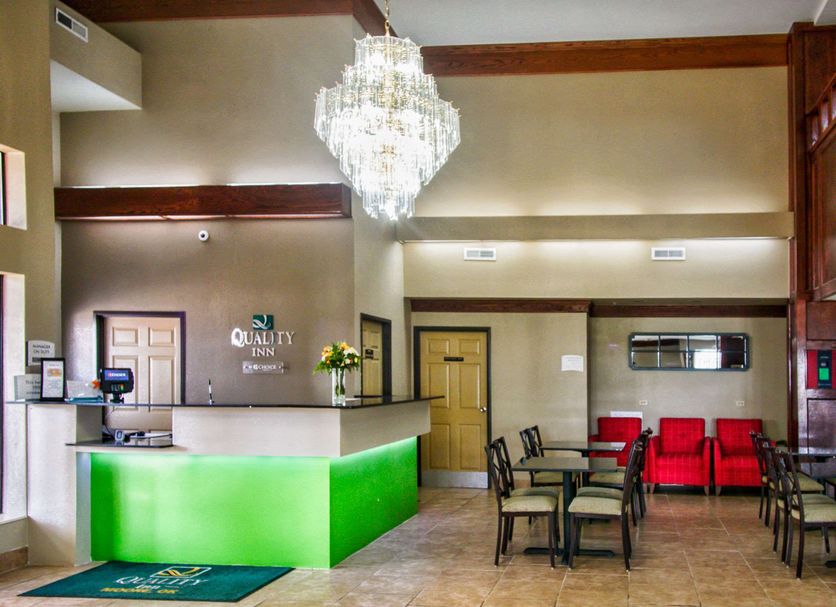 Front desk Photo