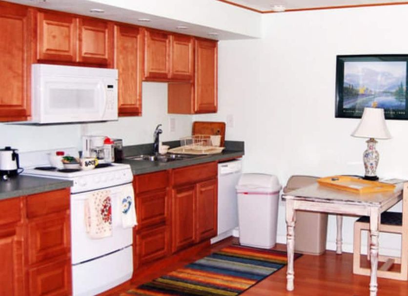 Kitchen Photo