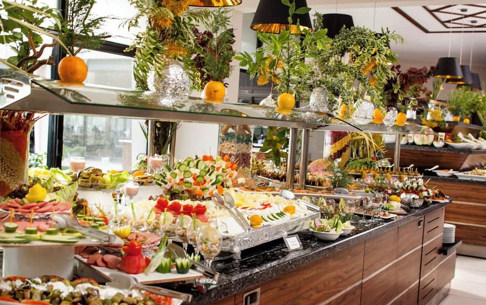 Buffet Photo
