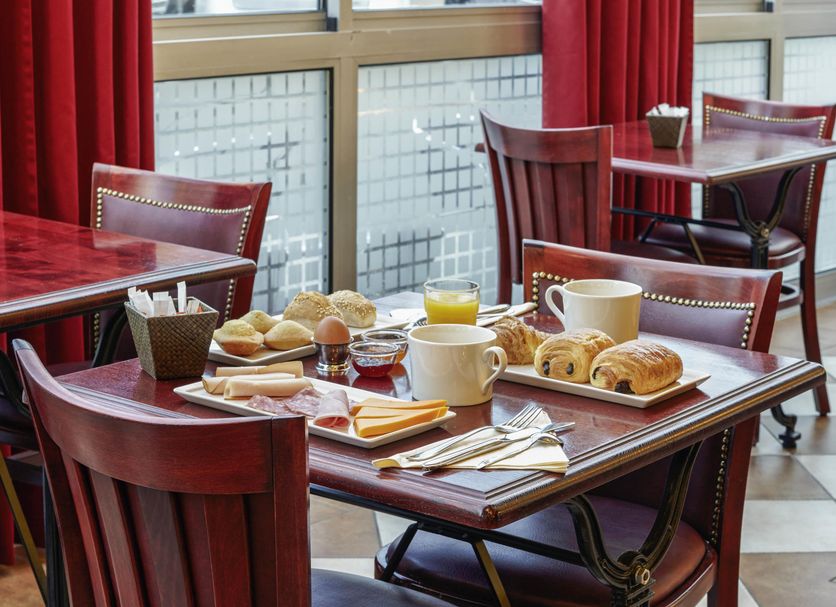 Restaurant Photo