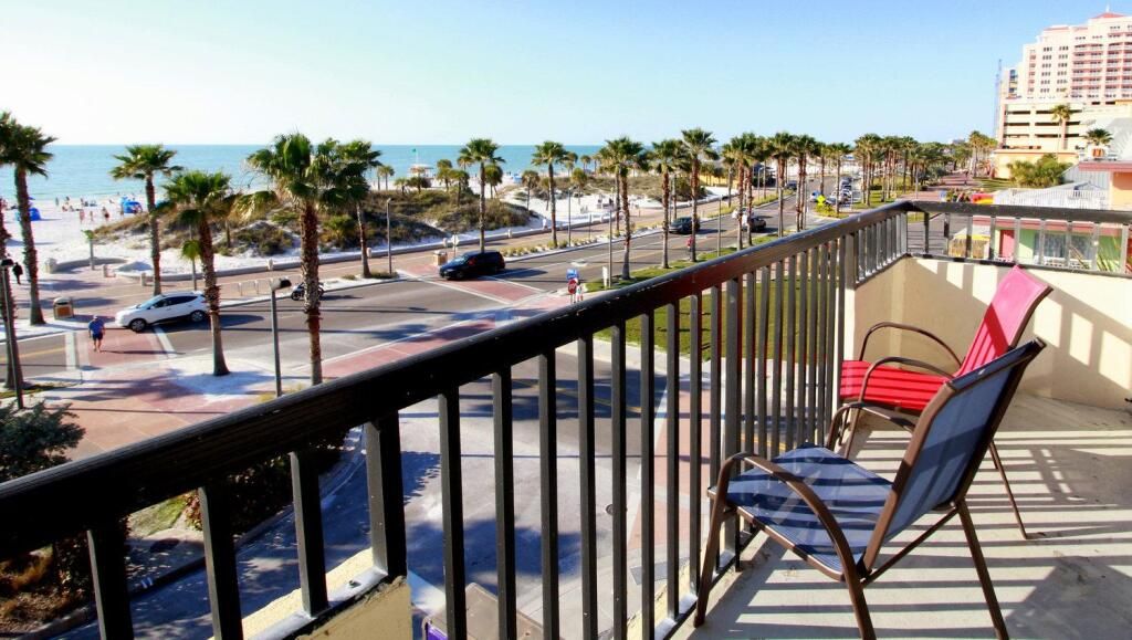 Balcony Photo