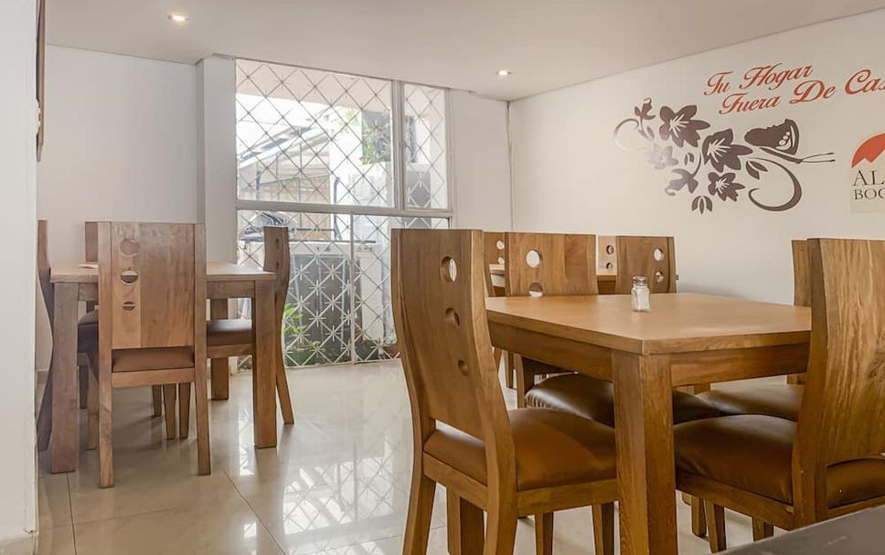 Dining room Photo