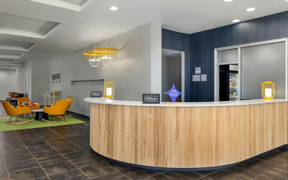 Front desk Photo